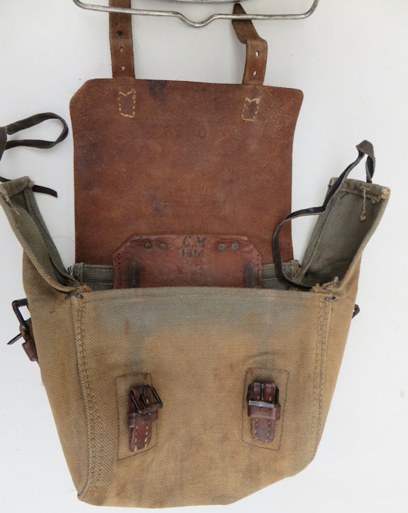 Eetketel foedraal open met CM 1917 web