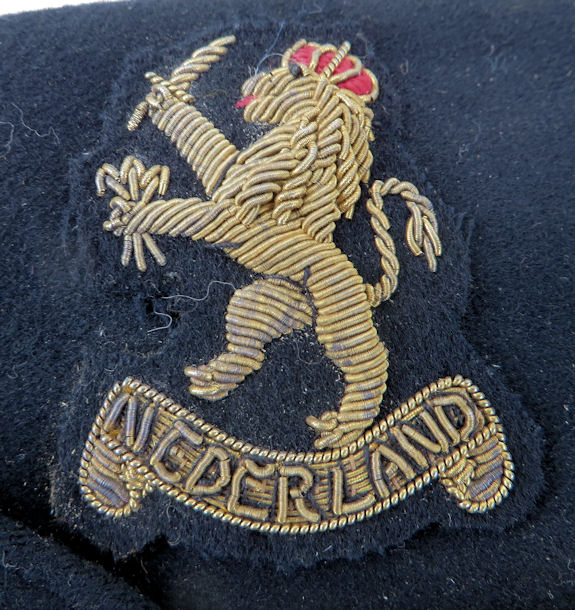 Field Sercice cap Nederland leeuw geborduurd van Heek web